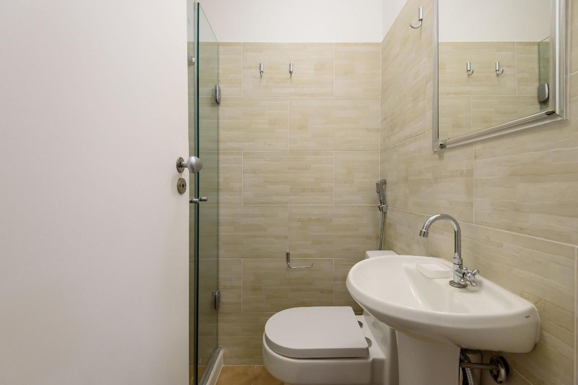 Apartamento 2qtos A 450m Da De Copacabana | El 22/901 Rio de Janeiro